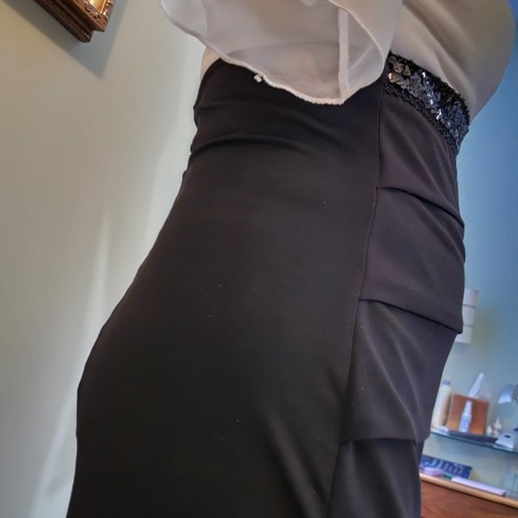 WORN ONCE! Semi-formal knee-length cocktail dress size 6 - Picture 7 of 15